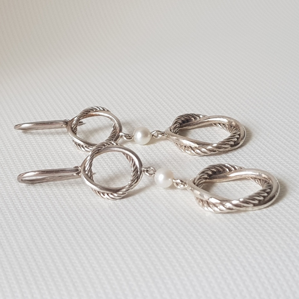 David Yurman Infinity Double Drop Earrings With Pearls - Picture 4 of 11